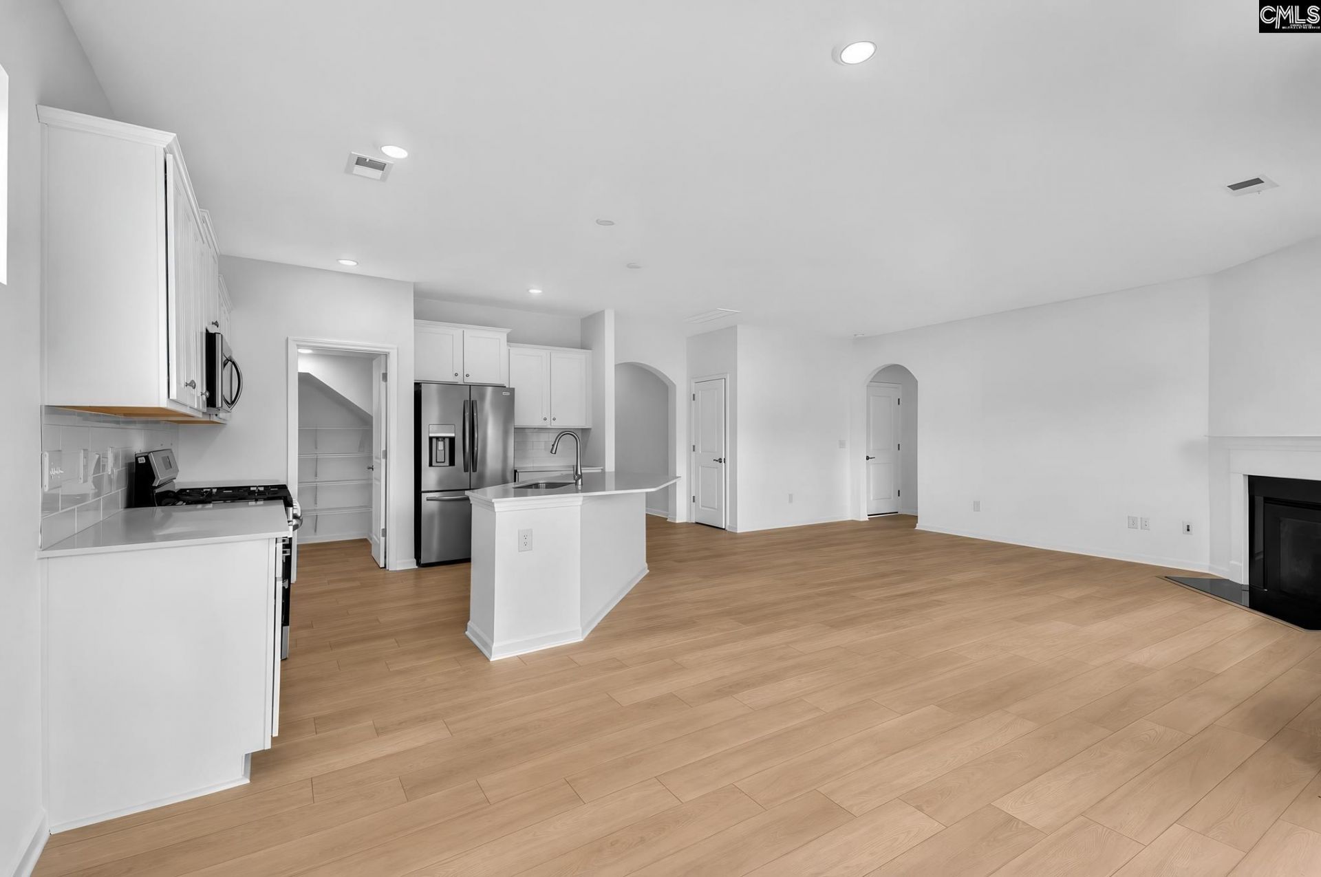 262 Foxglade Drive Photo 15