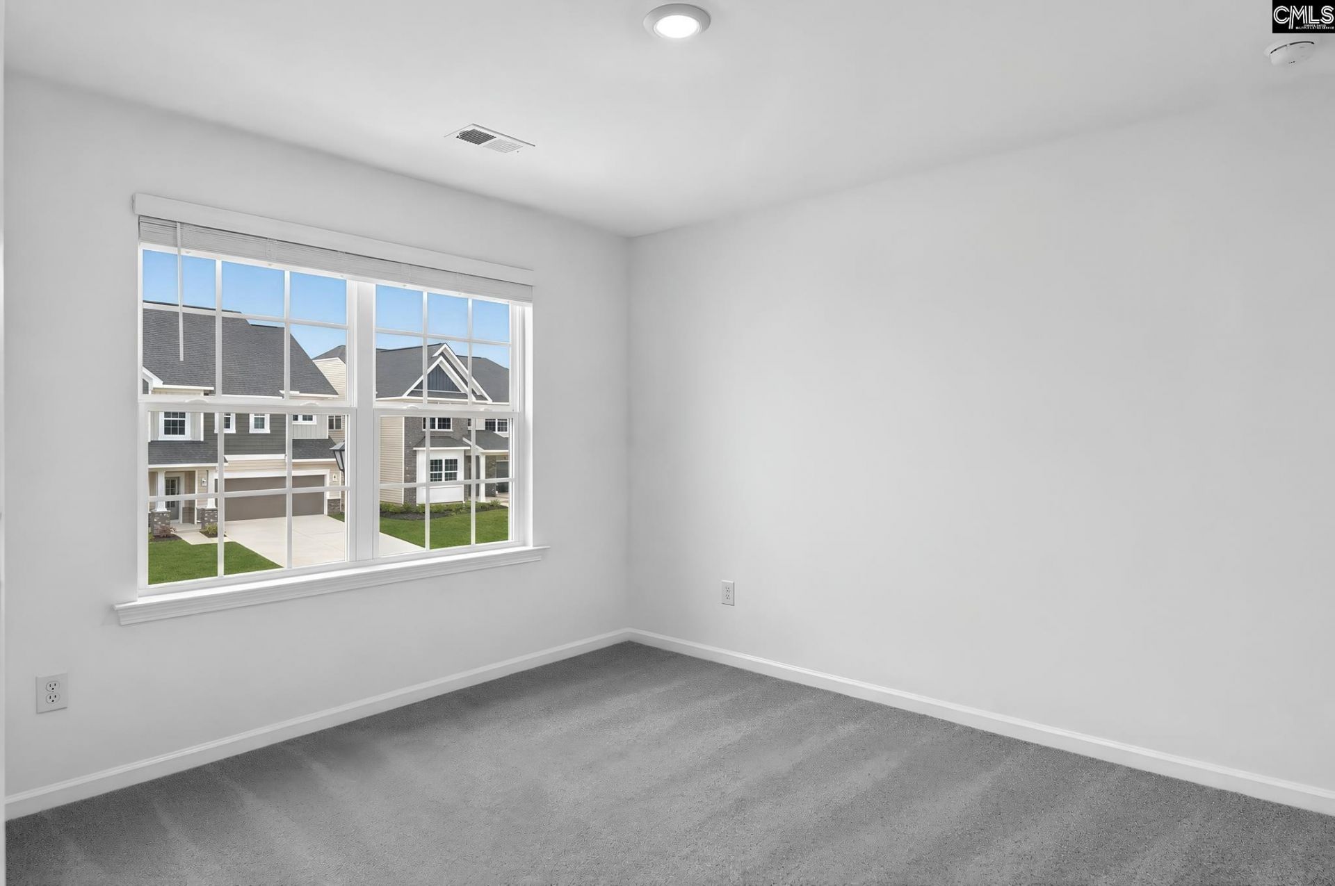 262 Foxglade Drive Photo 23