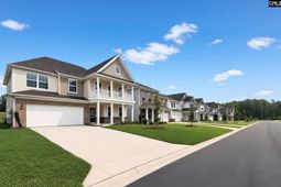 262 Foxglade Drive photo 4