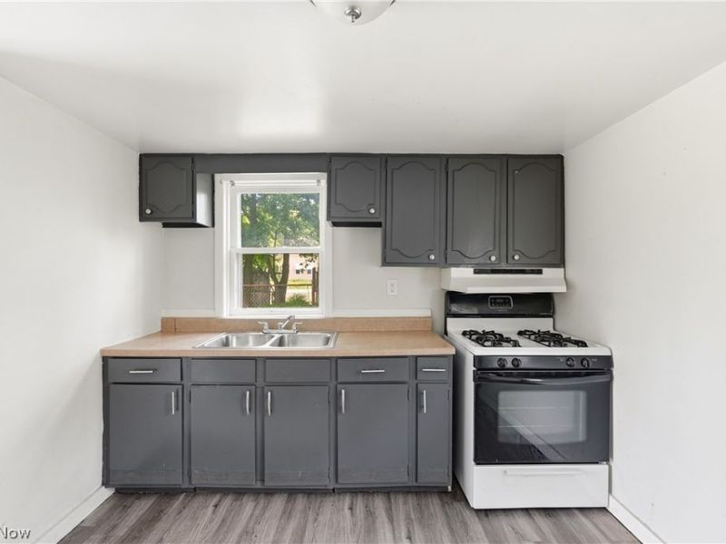 5838 Portage Avenue, Cleveland, OH 44127 Photo 18