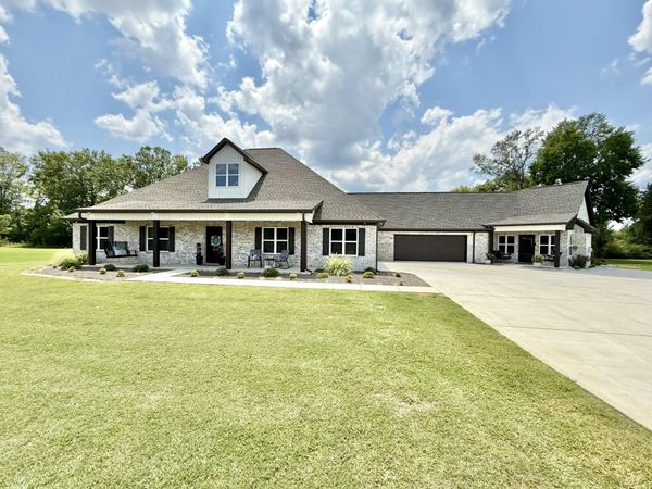 119 Teal Dr., Saltillo, MS 38866
