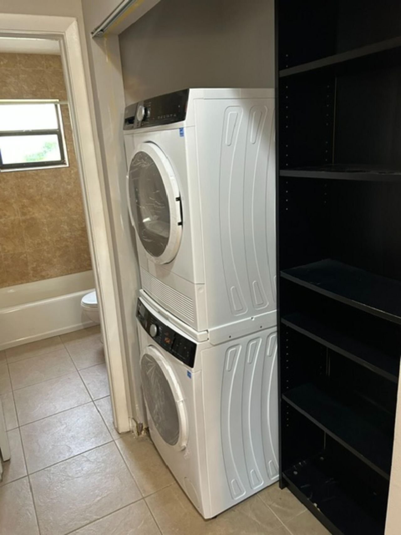 1925 Madison Street, Unit 17, Hollywood, FL 33020 Photo