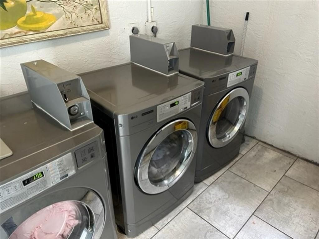 1925 Madison Street, Unit 17, Hollywood, FL 33020 Photo