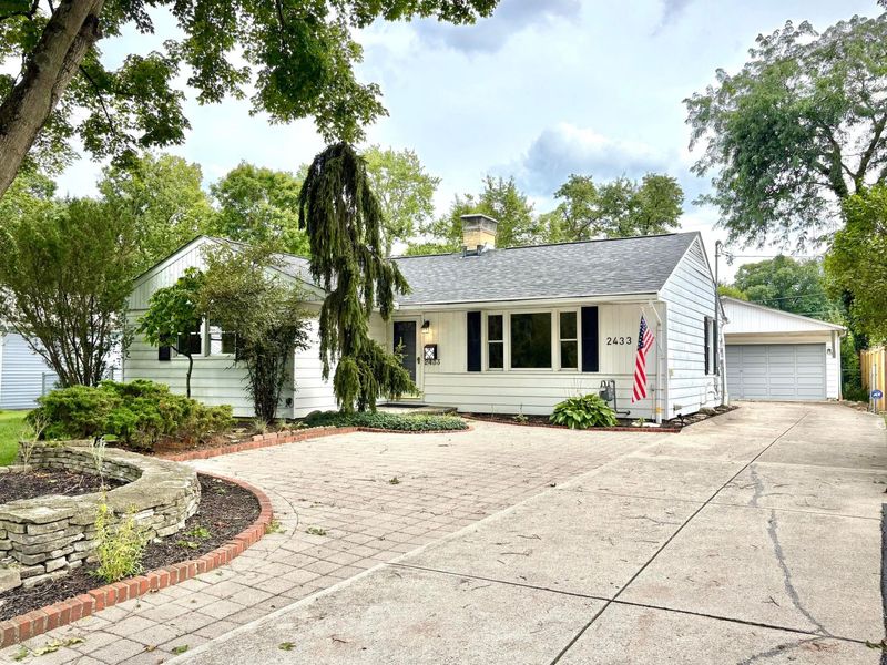 2433 Fishinger Road, Upper Arlington, OH 43221 Photo 1