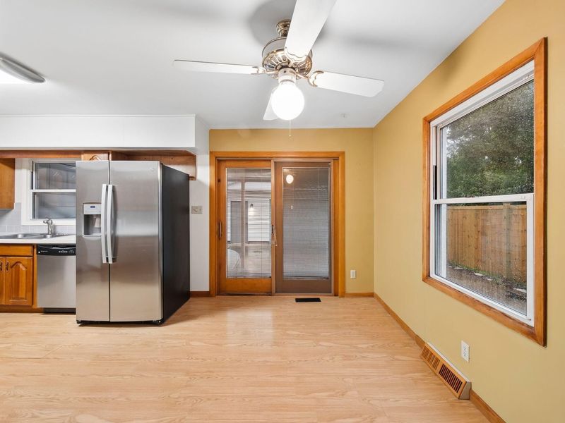 2433 Fishinger Road, Upper Arlington, OH 43221 Photo 12