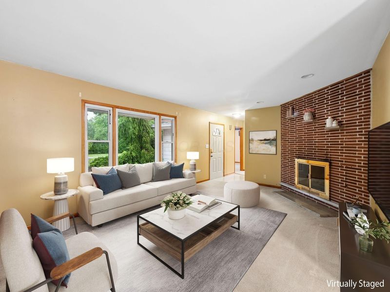2433 Fishinger Road, Upper Arlington, OH 43221 Photo 5