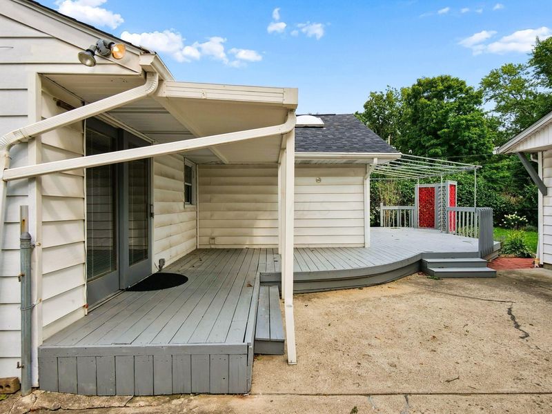 2433 Fishinger Road, Upper Arlington, OH 43221 Photo 54