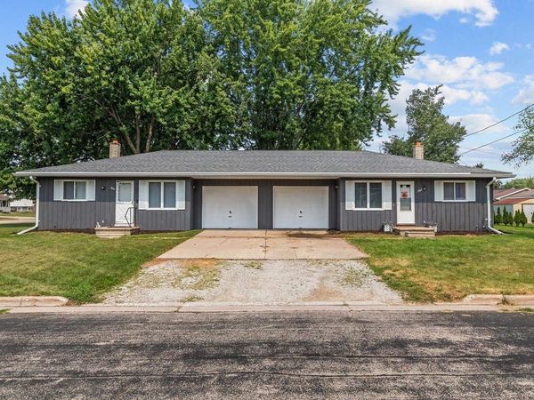 1500 GREENDALE STREET, Menasha, WI 54952