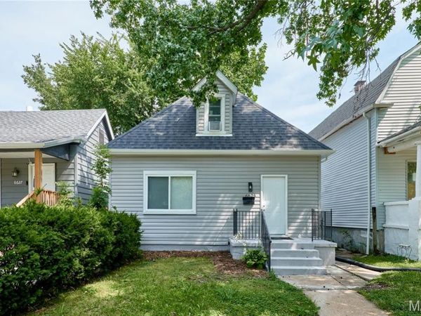 6625 Bartmer Avenue , University City, MO 63130