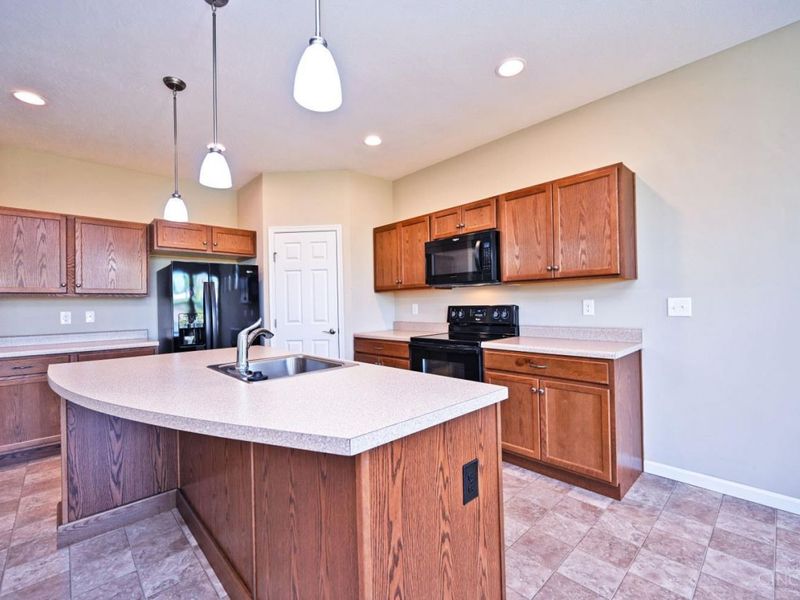 1006 Chatham Lane, Pierce Township, OH 45245 Photo 10