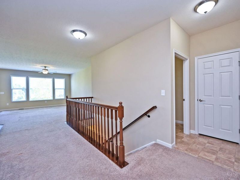 1006 Chatham Lane, Pierce Township, OH 45245 Photo 6