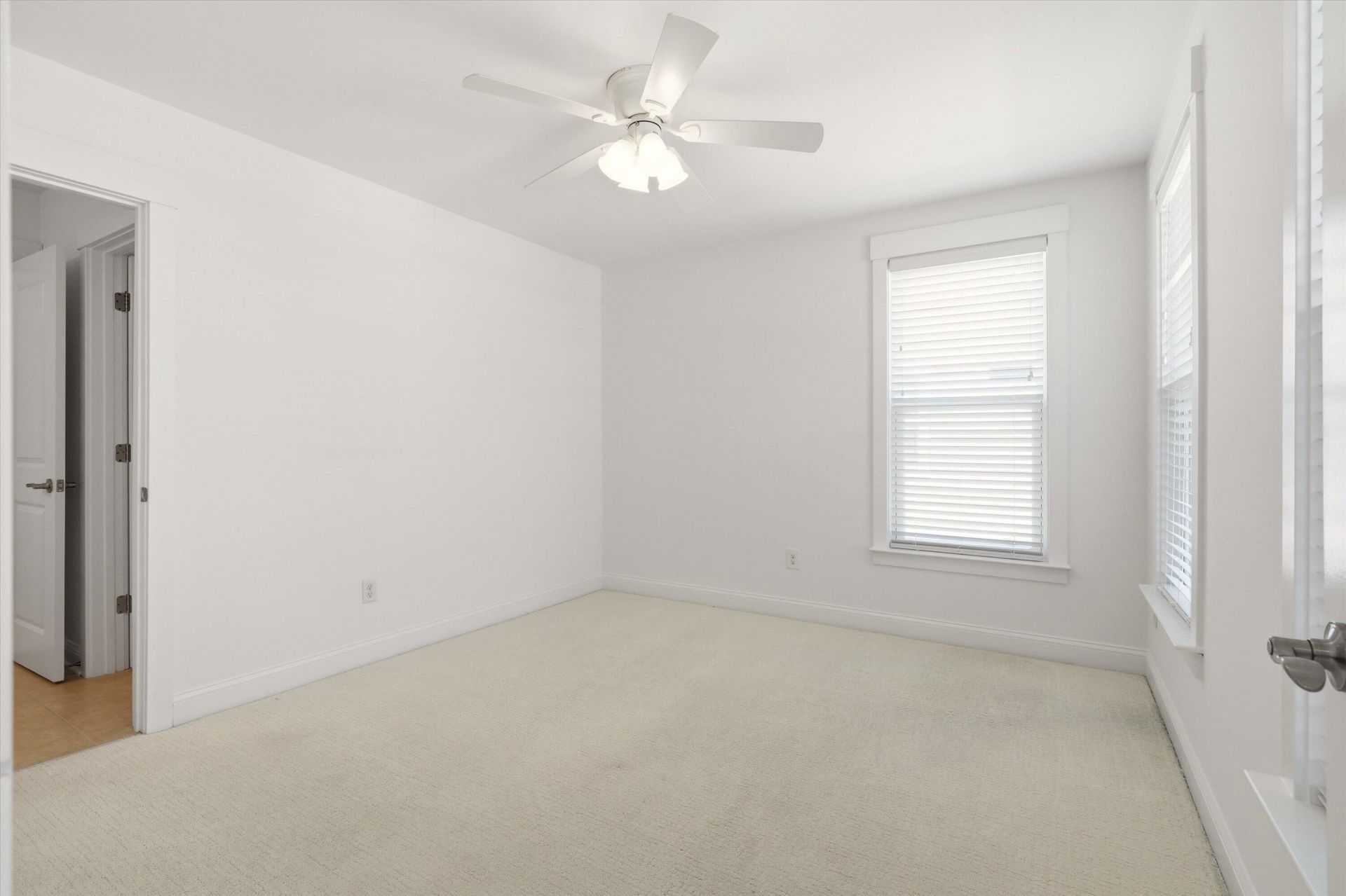 2869 Rutherford Way Photo 43