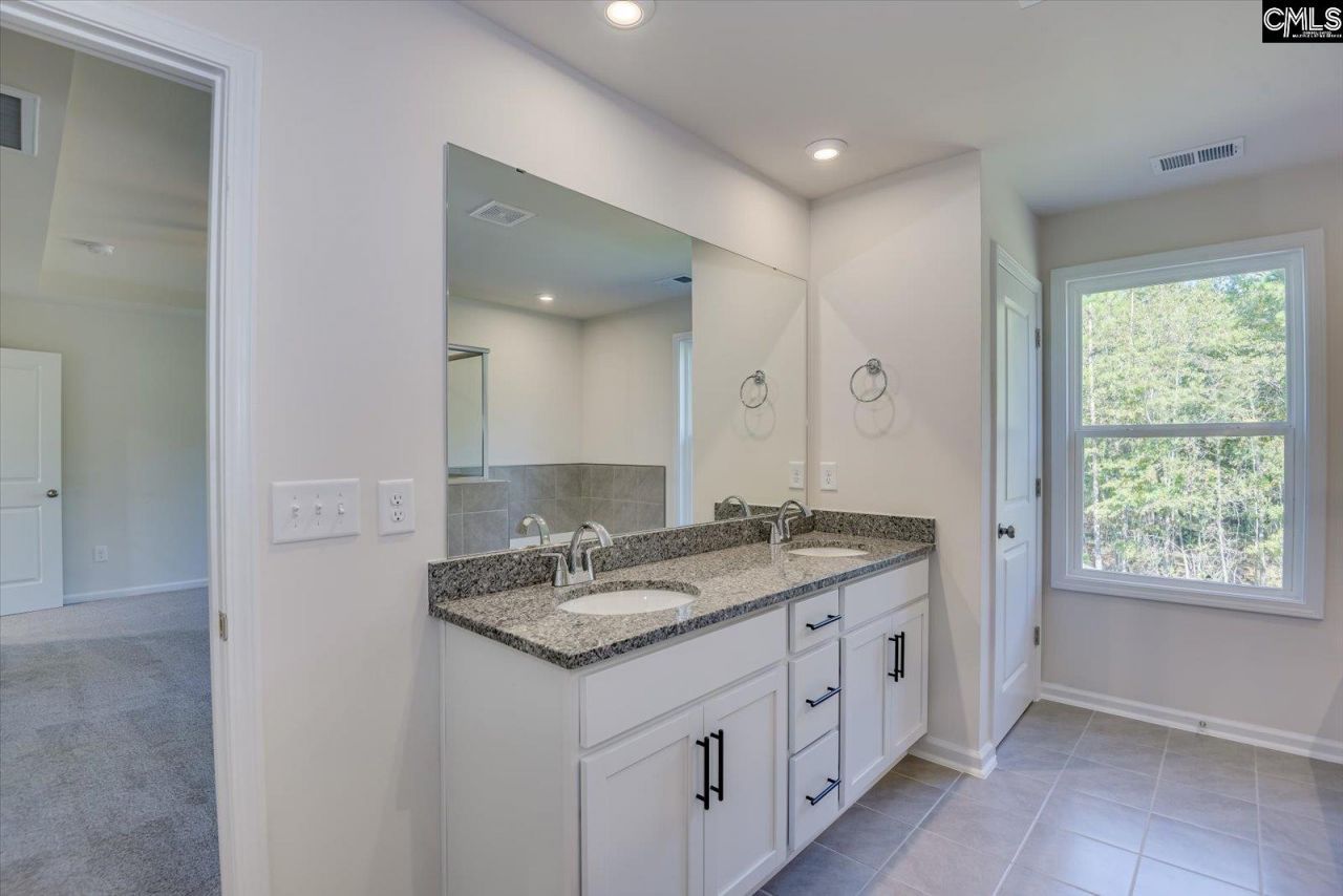 302 Summer Orchard Drive  Photo 21