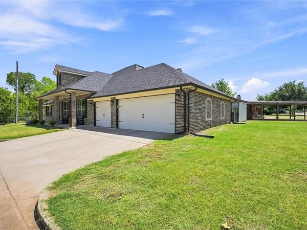 600 Del Haven Drive, Del City, OK 73115