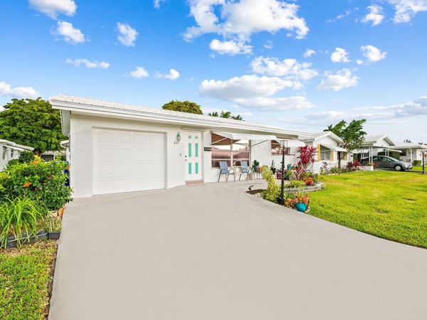 210 NW 25TH Court, Pompano Beach, FL 33064