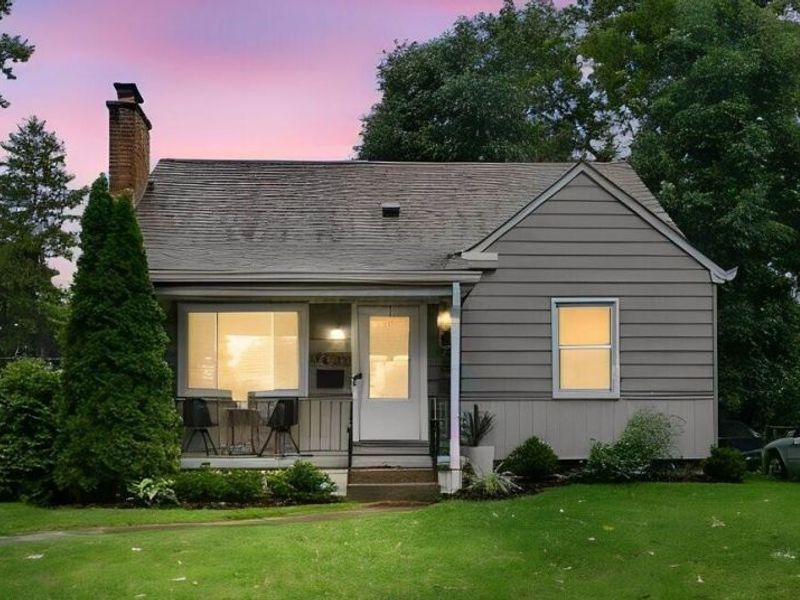 3015 Oaklawn Street, Columbus, OH 43224 Photo 1