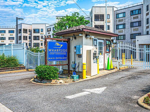 725 Miller , Unit 130, Freeport, NY 11520