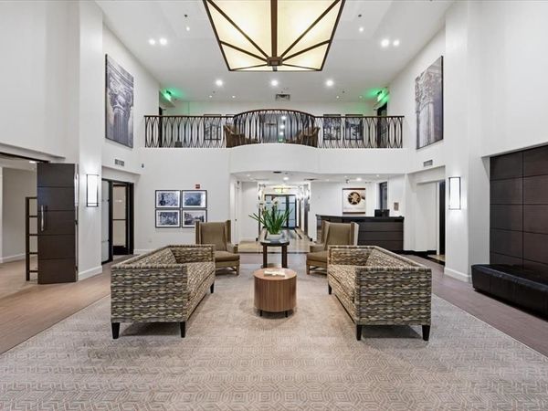 330 Las Colinas Boulevard E, Unit 460, Irving, TX 75039