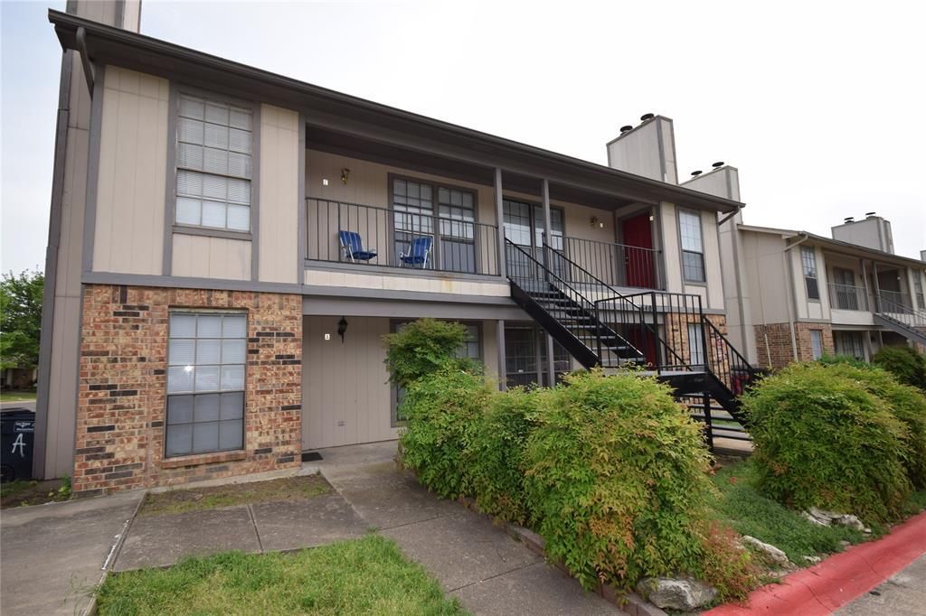 6401 Basswood Drive, Fort Worth, TX 76135 Main Photo