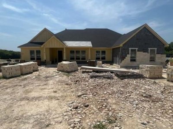 1107 Perrin Lane, Van Alstyne, TX 75495