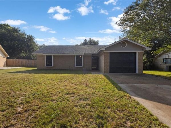 710 Southwood Drive , Athens, TX 75751