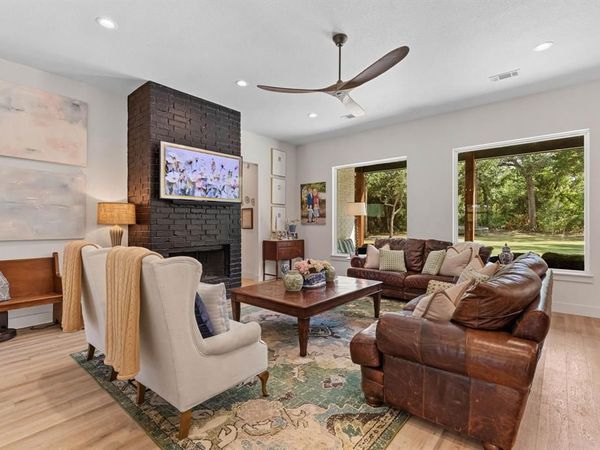 509 Durbin Court, Runaway Bay, TX 76426