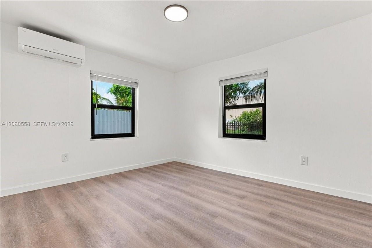 14035 NW 6th Ave, North Miami, FL 33168 Photo