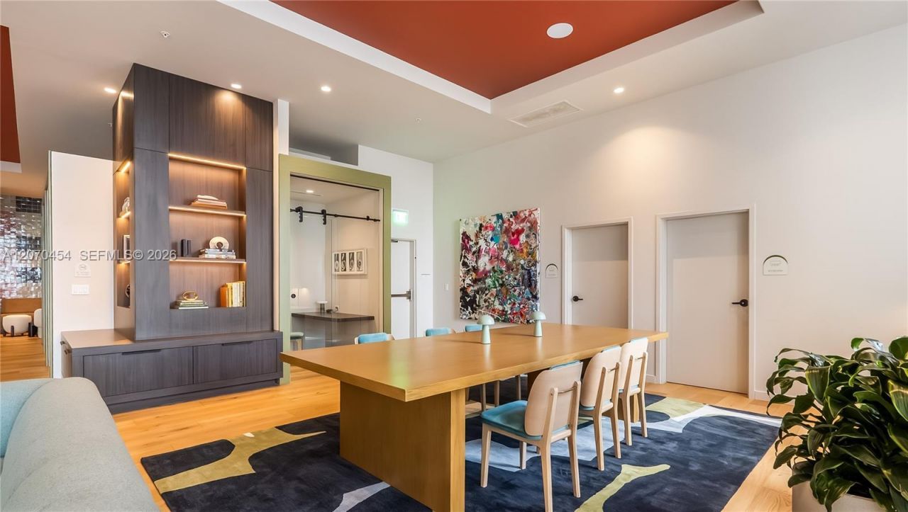 11 NE 6th St , Unit 808, Miami, FL 33132 Photo