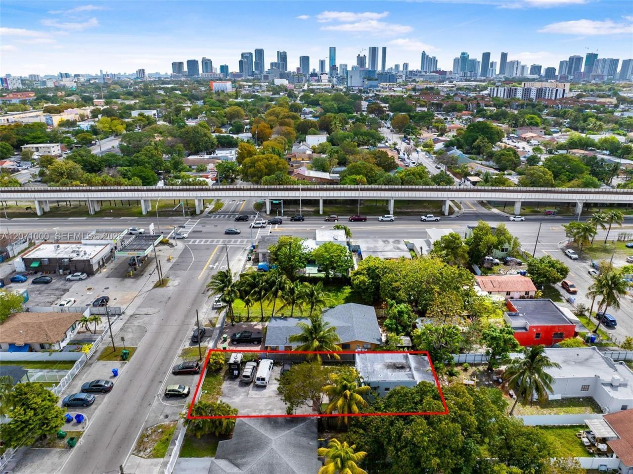 1236 NW 28th St , Unit 4, Miami, FL 33142 Photo