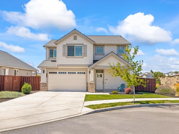 1041 NE Henry Drive, Prineville, OR 97754