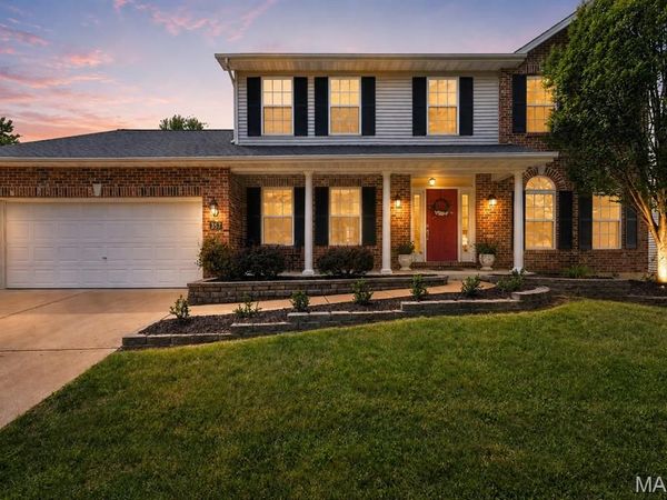 857 Heron Woods Drive, Ballwin, MO 63021