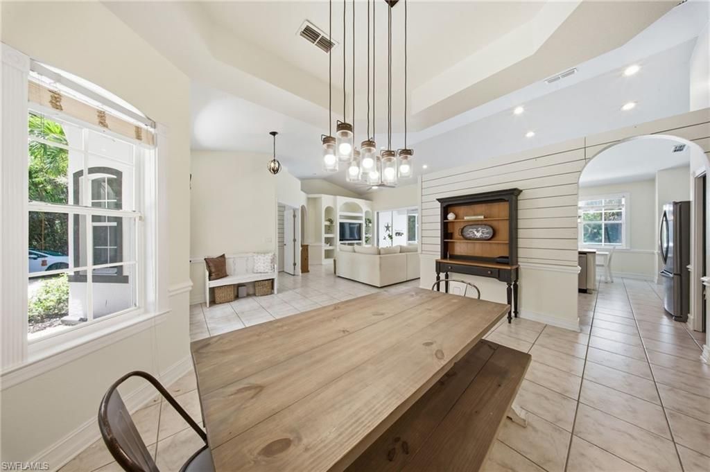 5791 Golden Gate Pkwy, Naples, FL 34116 Photo