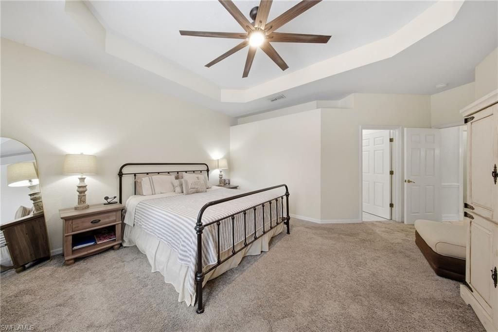 5791 Golden Gate Pkwy, Naples, FL 34116 Photo