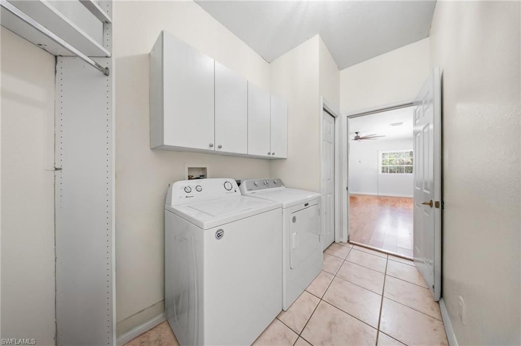 5791 Golden Gate Pkwy, Naples, FL 34116 Photo