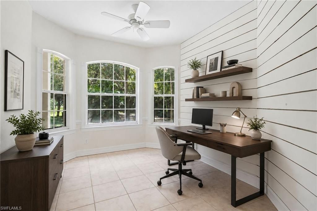 5791 Golden Gate Pkwy, Naples, FL 34116 Photo