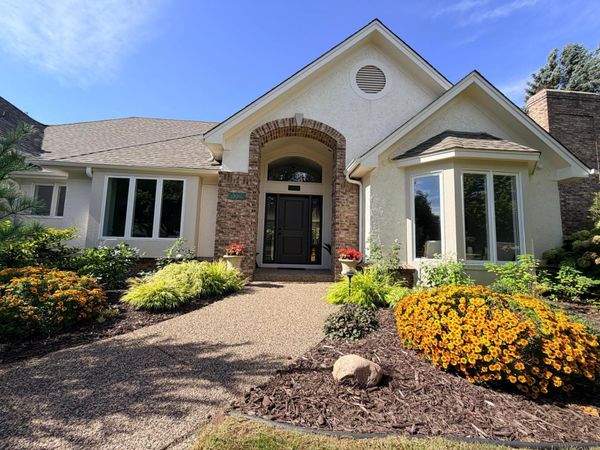 10725 Purdey Road, Eden Prairie, MN 55347