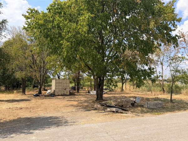 S Pine Street, Oologah, OK 74053