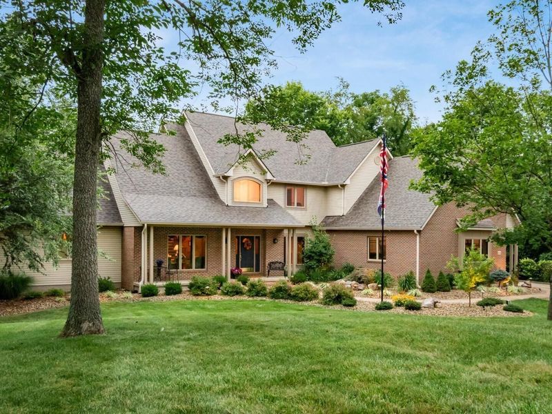 4474 White Tail Court , Nashport, OH 43830 Photo 2