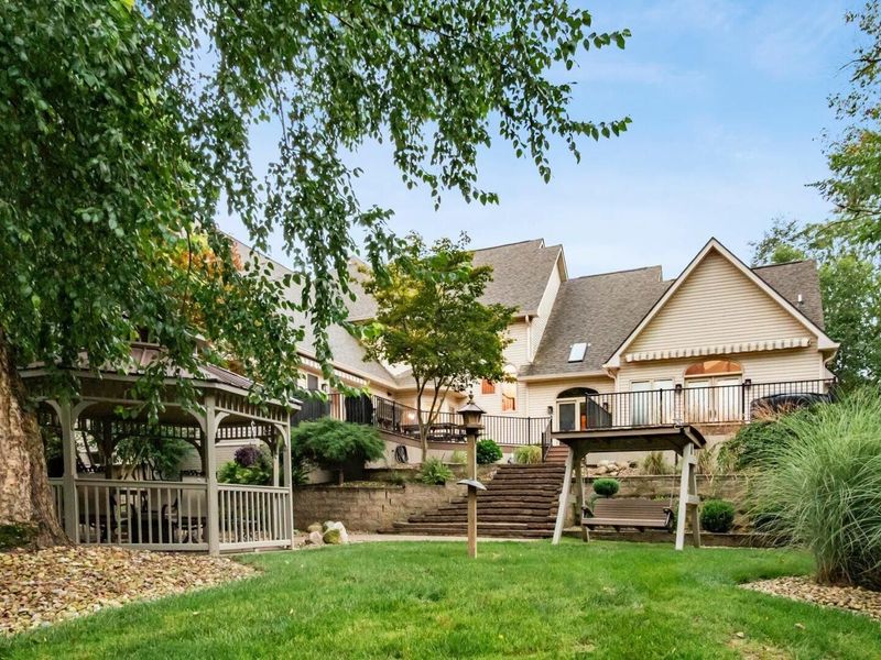 4474 White Tail Court , Nashport, OH 43830 Photo 6