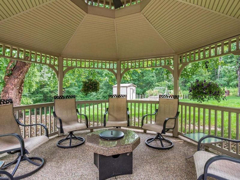 4474 White Tail Court , Nashport, OH 43830 Photo 98