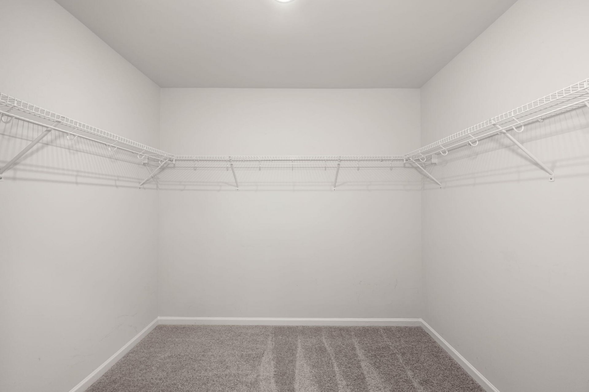 304 Firewheel Court Photo 22