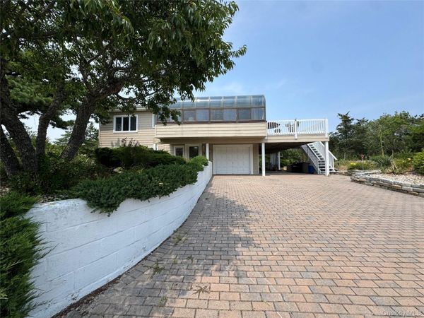 83 Hawser Drive , Oak Beach, NY 11702