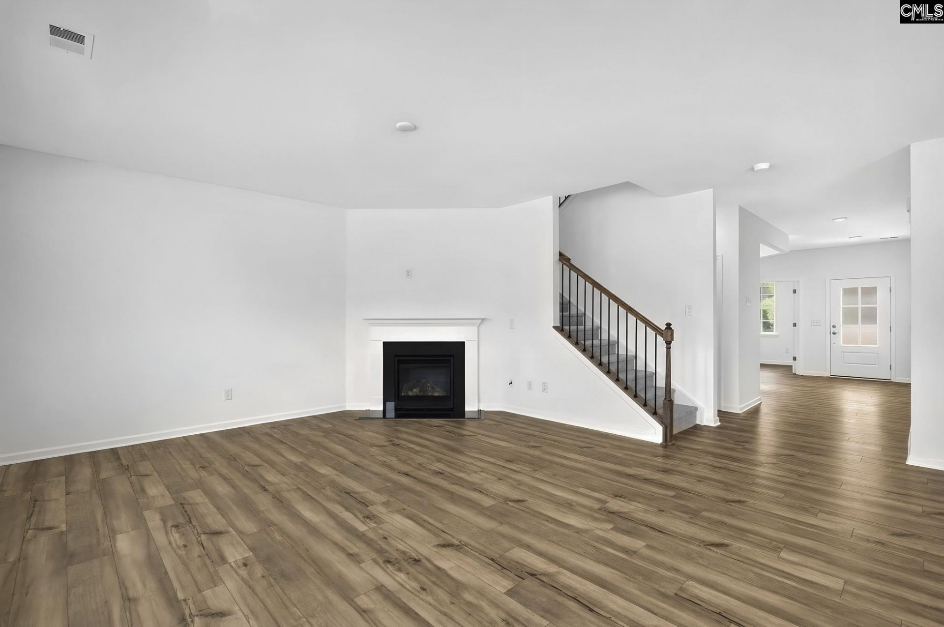 267 Foxglade Drive Photo 16