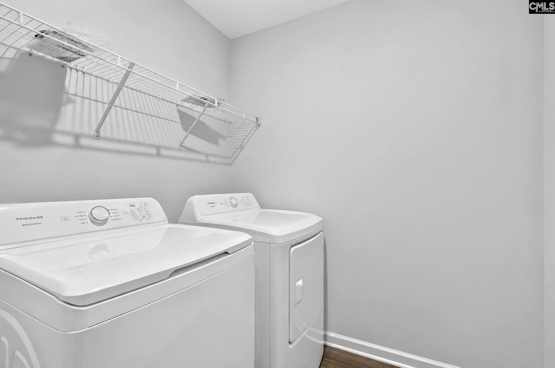 267 Foxglade Drive Photo 24