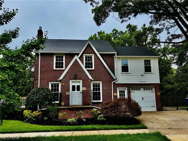 25770 Wolf Road , Bay Village, OH 44140
