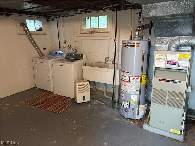 25770 Wolf Road, Bay Village, OH 44140 Photo 26