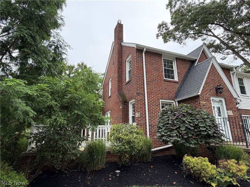 25770 Wolf Road, Bay Village, OH 44140 Photo 27