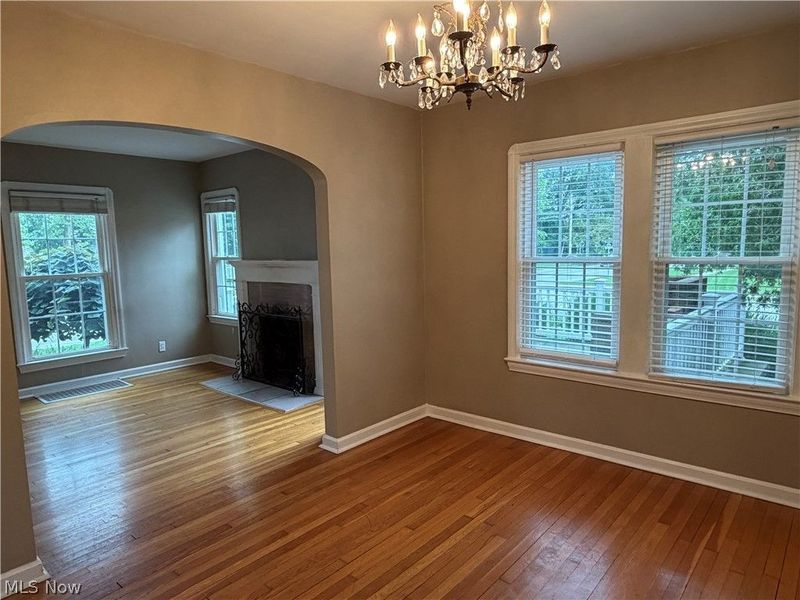 25770 Wolf Road, Bay Village, OH 44140 Photo 8