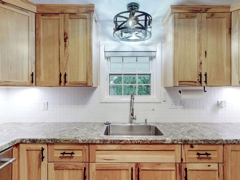 33580 Linden Drive, Solon, OH 44139 Photo 16