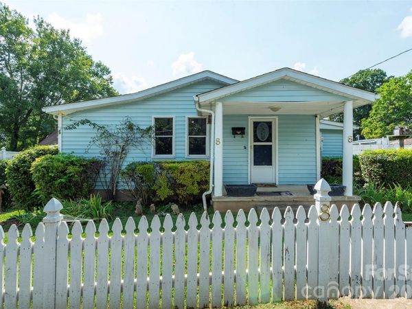 8 First Street, Asheville, NC 28803